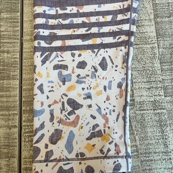 PRANA Women’s Leggings size: Medium - Picture 2 of 9